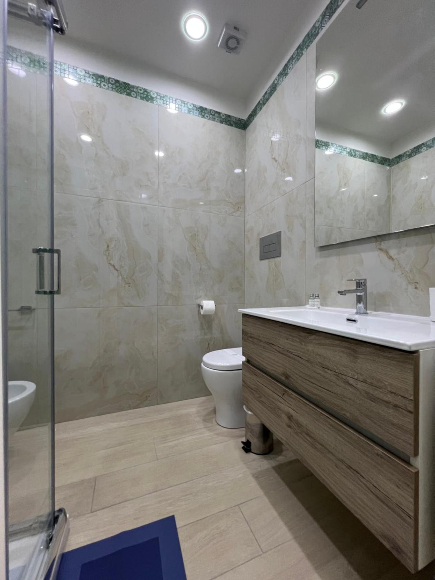 Blu 19 Hotel Napoli Ngoại thất bức ảnh